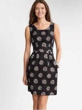 Banana Republic public Sleeveless Black Polka Dot Sheath Dress Size 8P